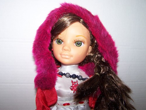 Nancy 2012 famosa doll little - nancy,