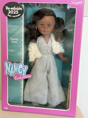 Nancy famosa doll - doll,