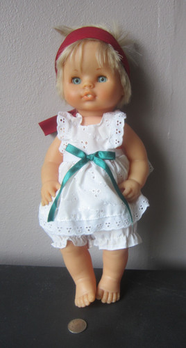 Vintage famosa sleeping - famosa,