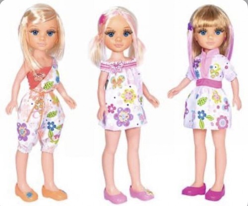 Nancy flowers famosa one doll - one,