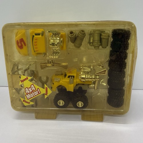 Rare 2001 famosa auto kit - rare,
